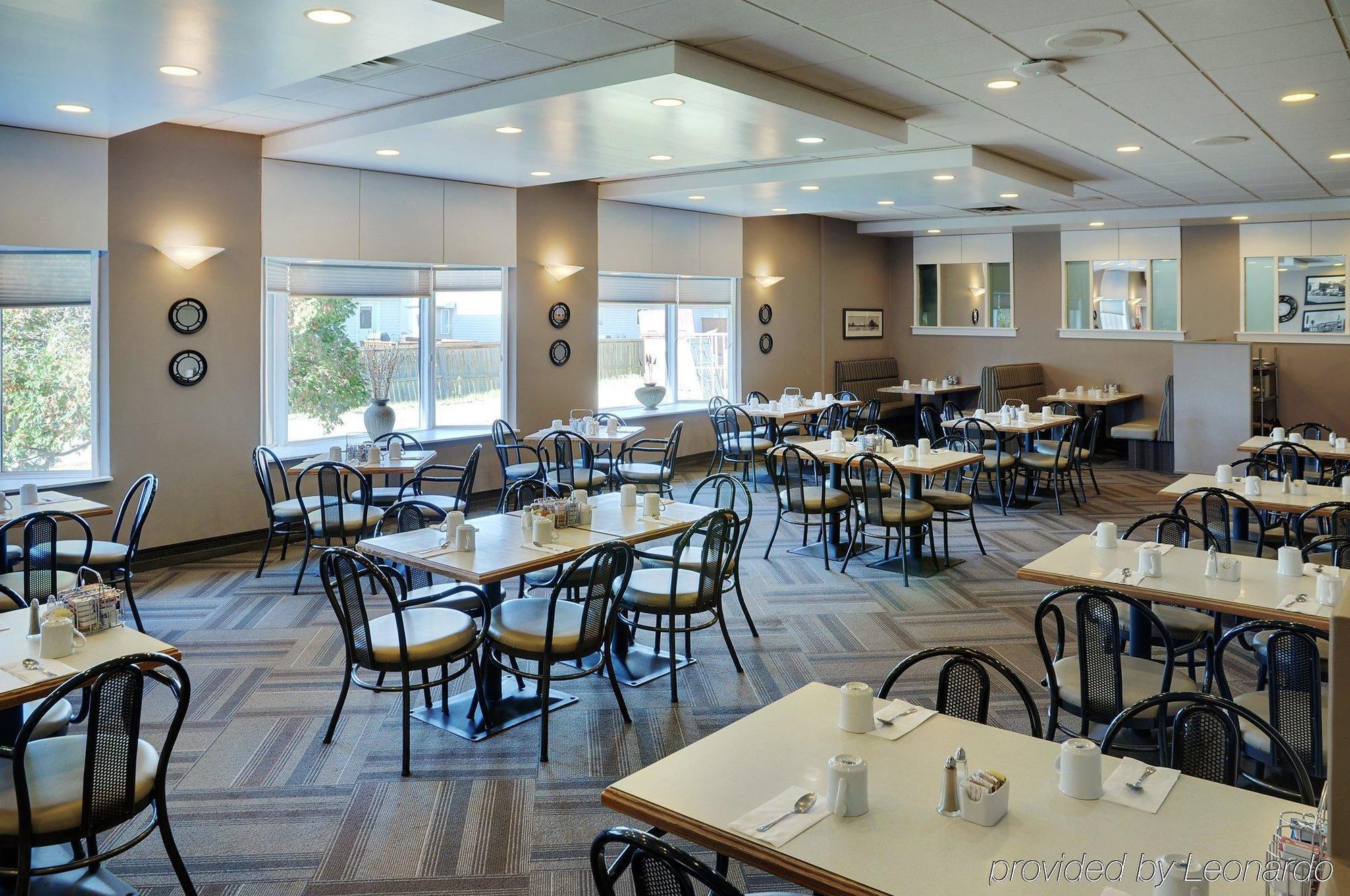 Stonebridge Hotel Grande Prairie Exterior photo