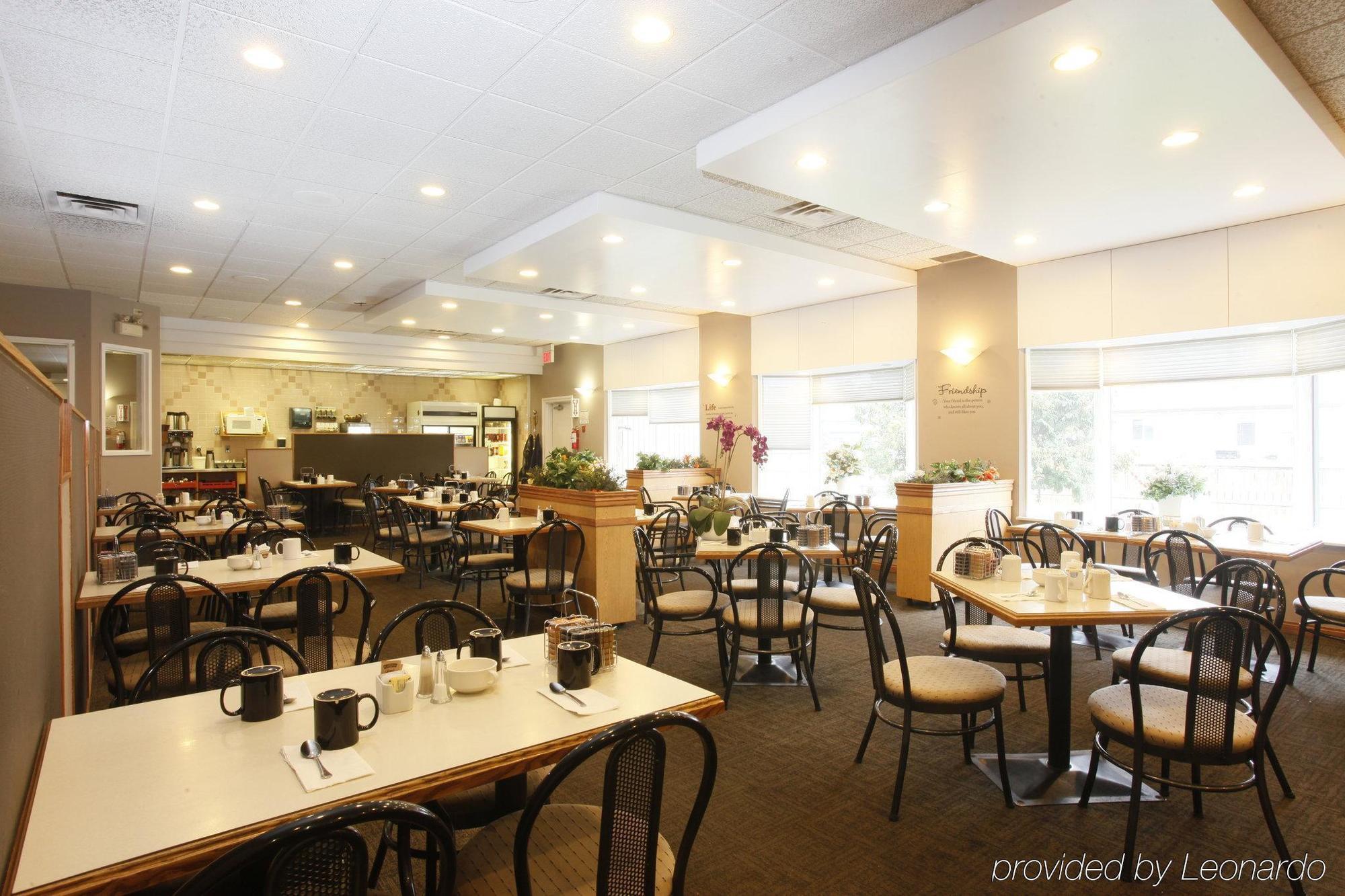 Stonebridge Hotel Grande Prairie Exterior photo